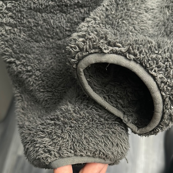 Men's Gray Fleece Sweater - Picture 2 of 5